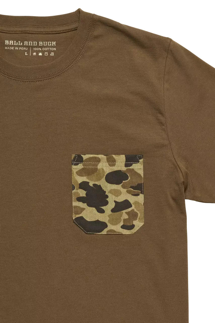 POCKET TEE - L.E. & Chalk