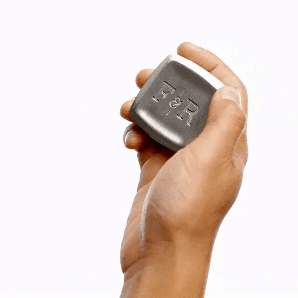 CALLE OCHO SOLID COLOGNE - L.E. & Chalk