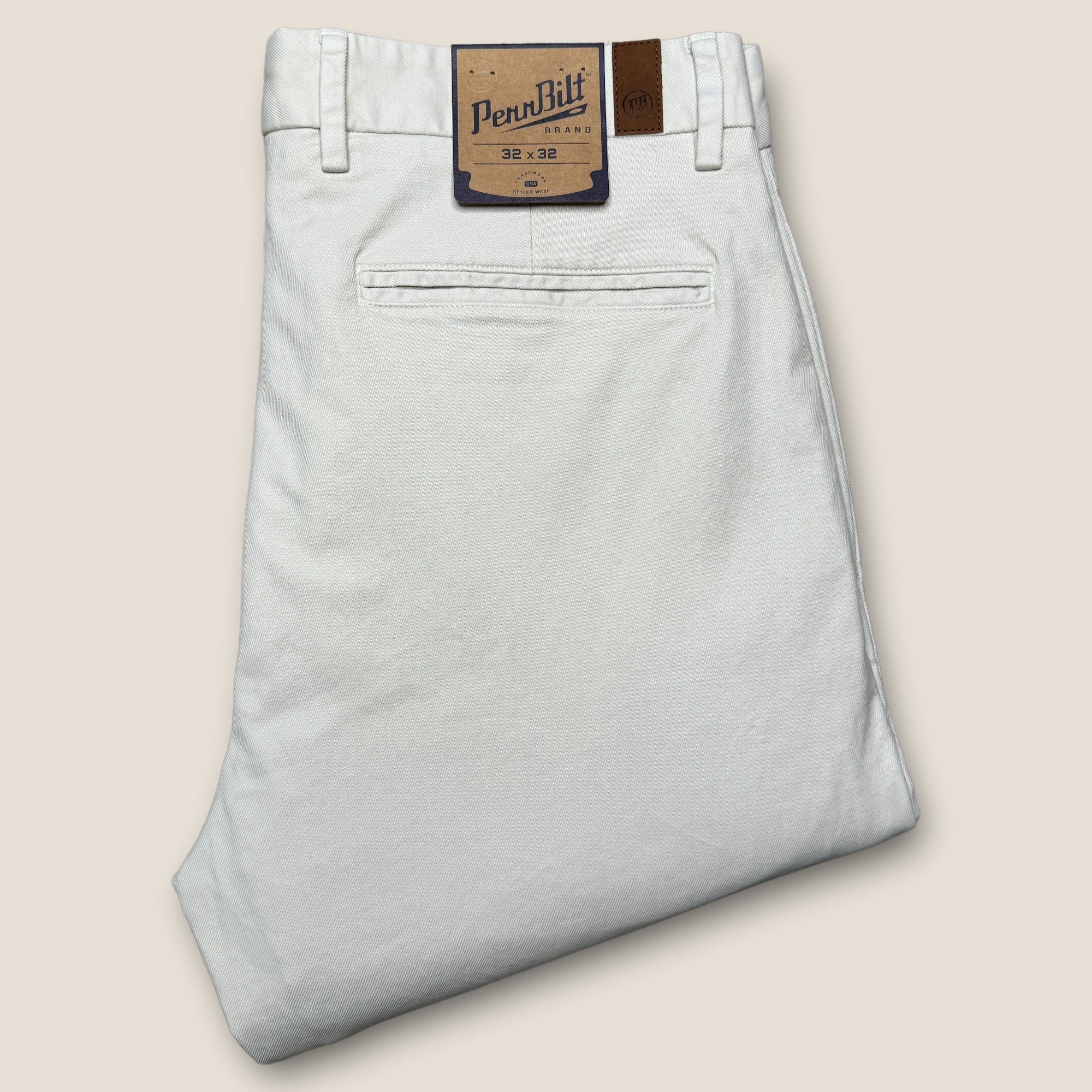 THE PLAINSMAN - L.E. & Chalk