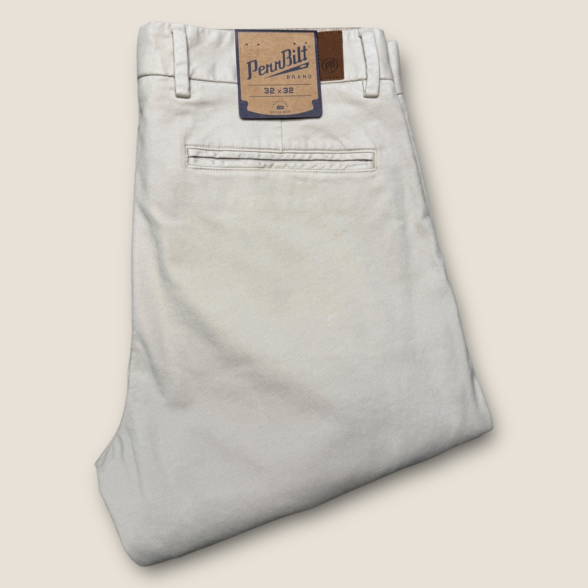 THE PLAINSMAN - L.E. & Chalk