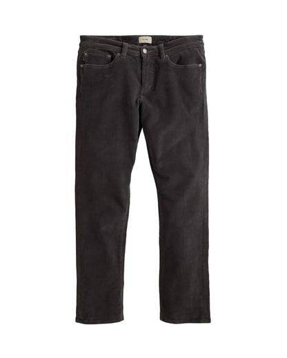 RUSSELL SLIM STRAIGHT CORDUROY