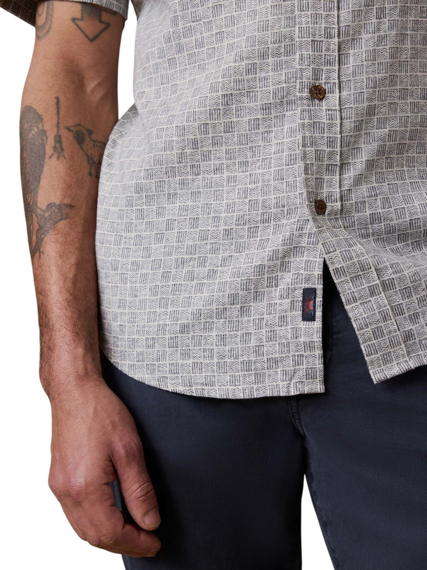 SS BREEZE SHIRT