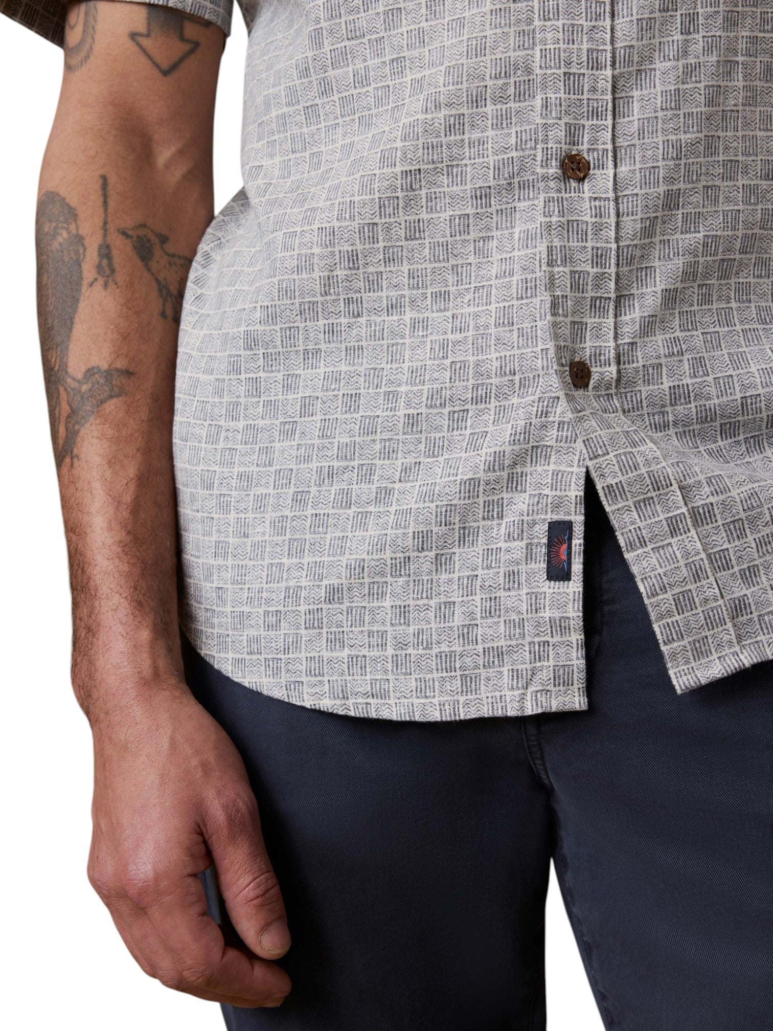 SS BREEZE SHIRT