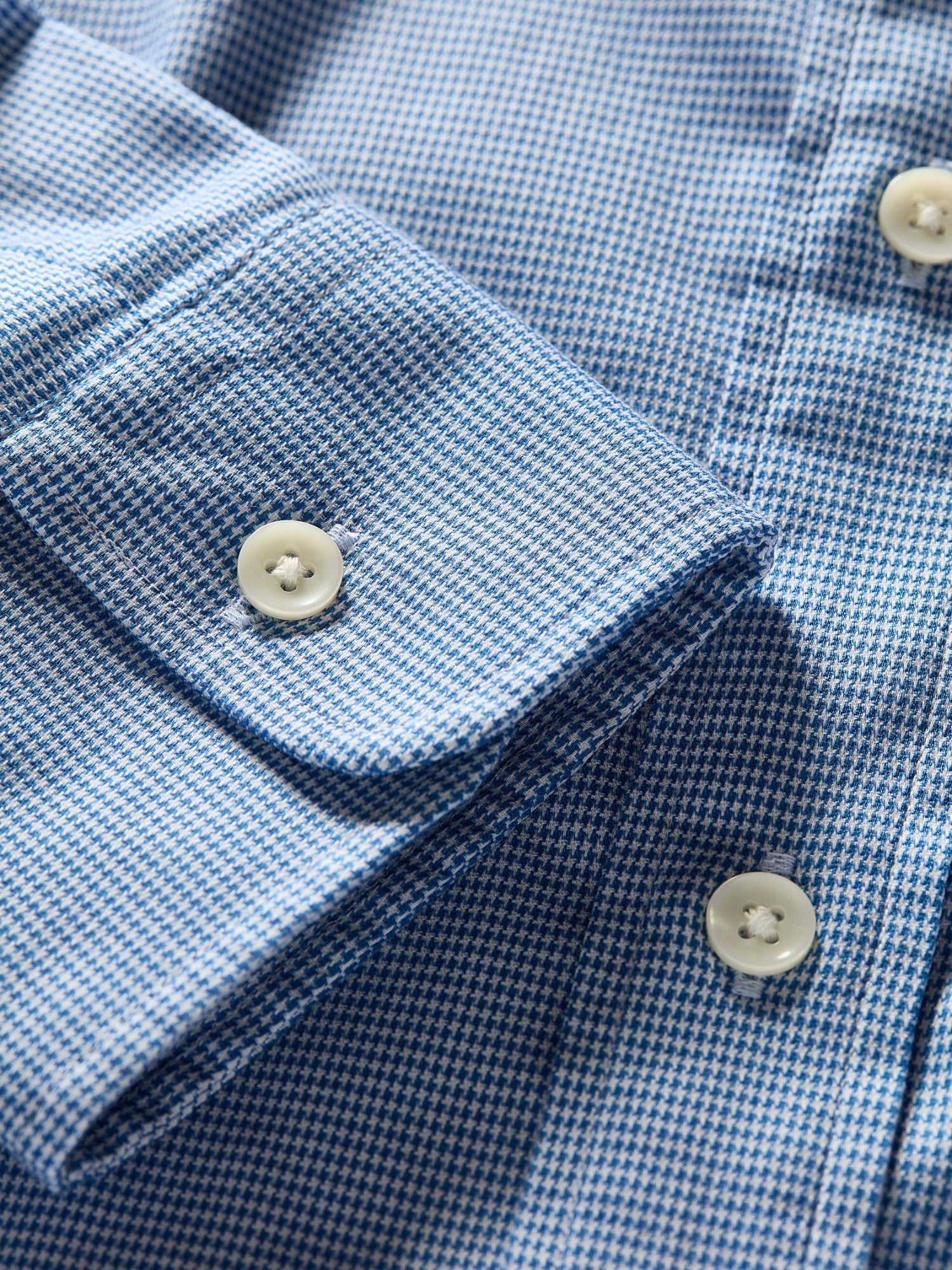 THE MOVEMENT SHIRT - L.E. &amp; Chalk