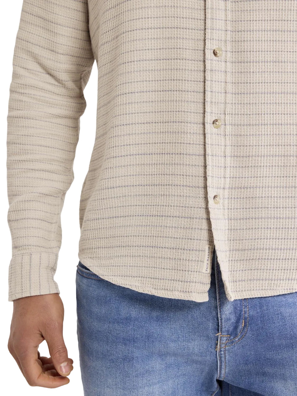 OASIS LONG SLEEVE BUTTON UP