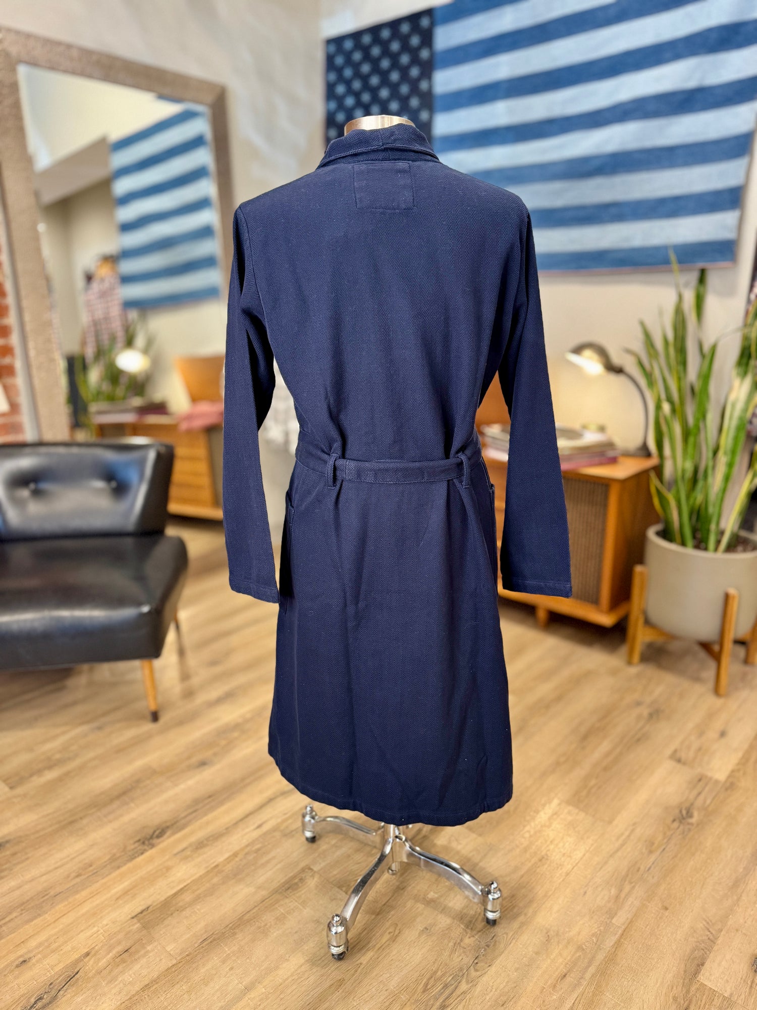 HERRINGBONE ROBE - L.E. &amp; Chalk
