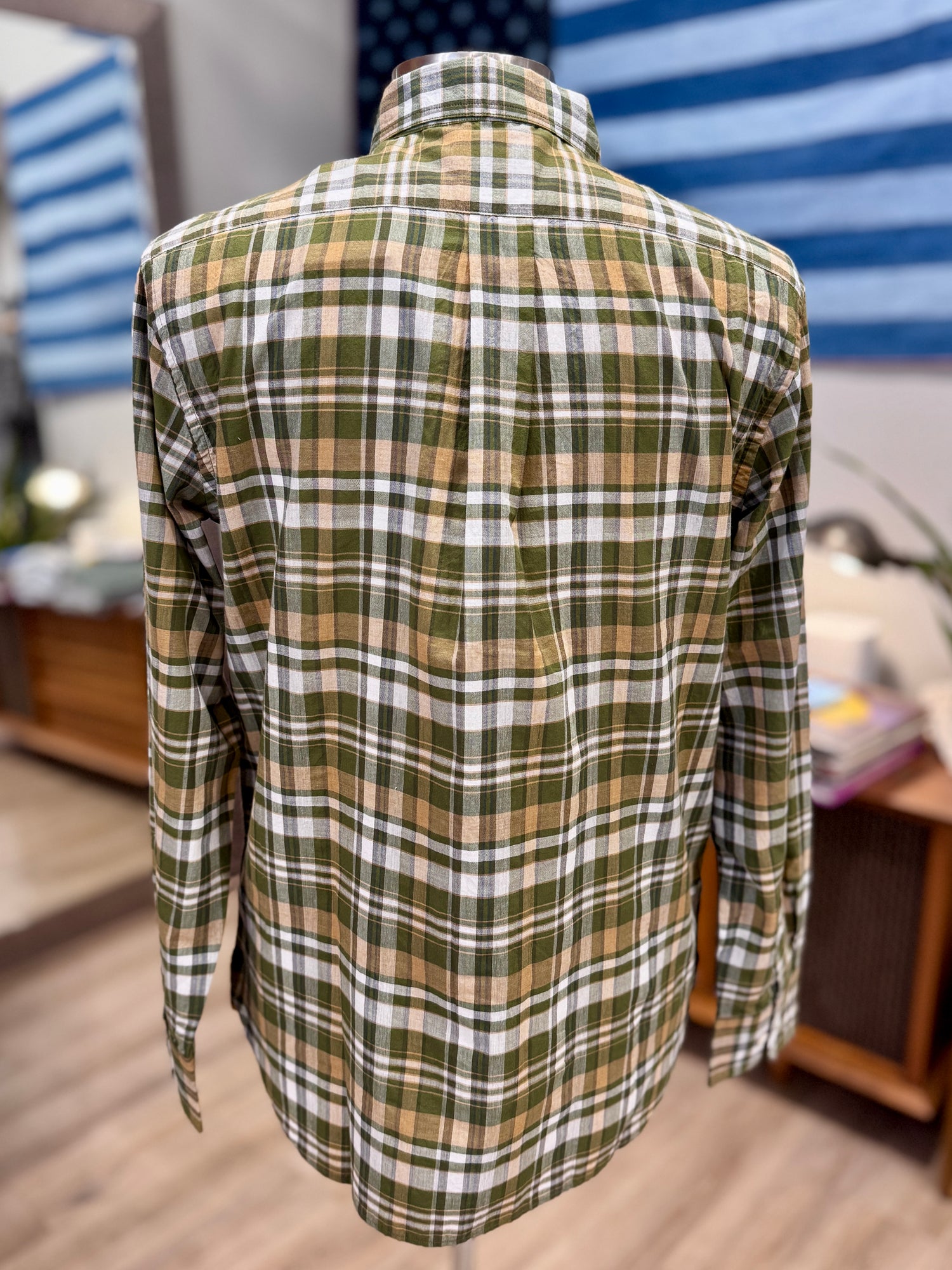 STRAIGHT COLLAR LONG SLEEVE SHIRT - L.E. &amp; Chalk