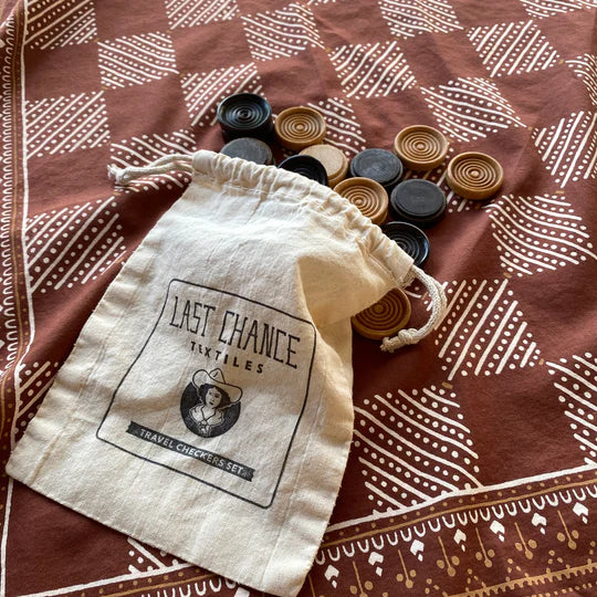 TRAVEL CHECKERS SET - L.E. &amp; Chalk