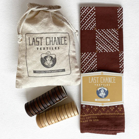 TRAVEL CHECKERS SET - L.E. &amp; Chalk